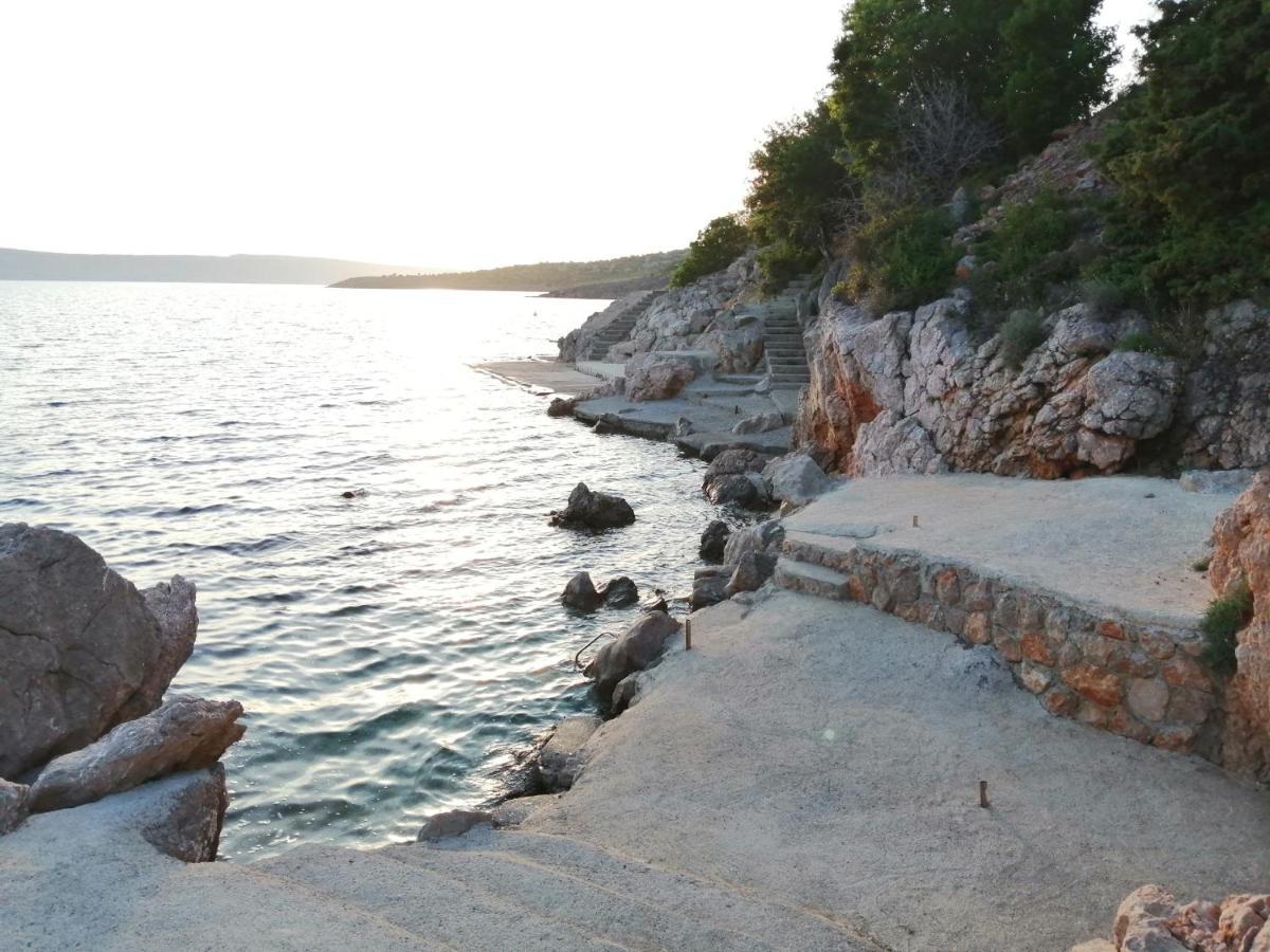 Villa Luce Apartment House Karlobag Εξωτερικό φωτογραφία